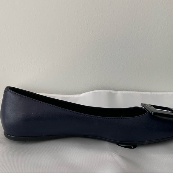 Roger Vivier Flat - Picture 5 of 10